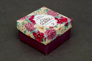 ИЗГОТОВЛЕНИЕ ПОДАРОЧНЫХ КОРОБОК С ЛОГОТИПОМ